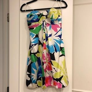 Strapless silk Cache dress with tropical print